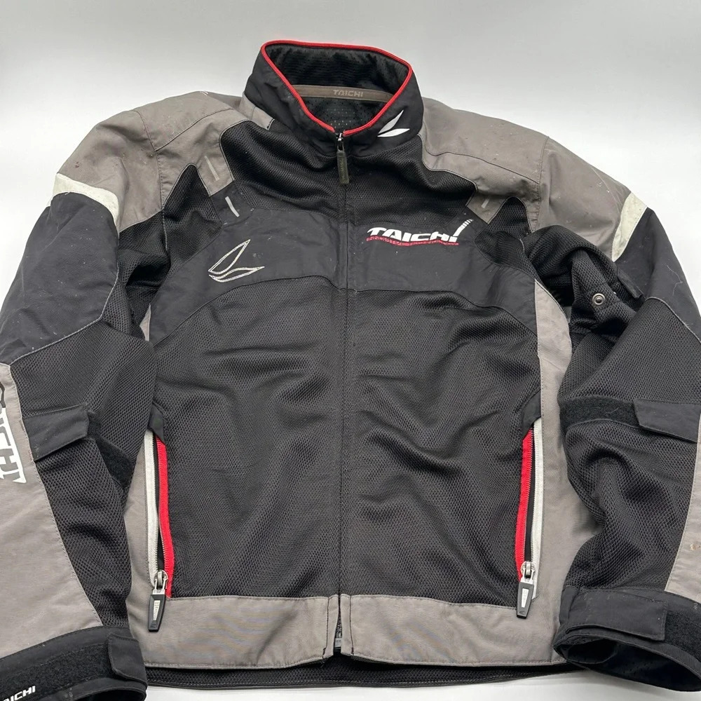 RS TAICHI INOVATIVE TECHNOLOGY Motorcycle Jacket Black RSJ305 Mens Size Large 48
